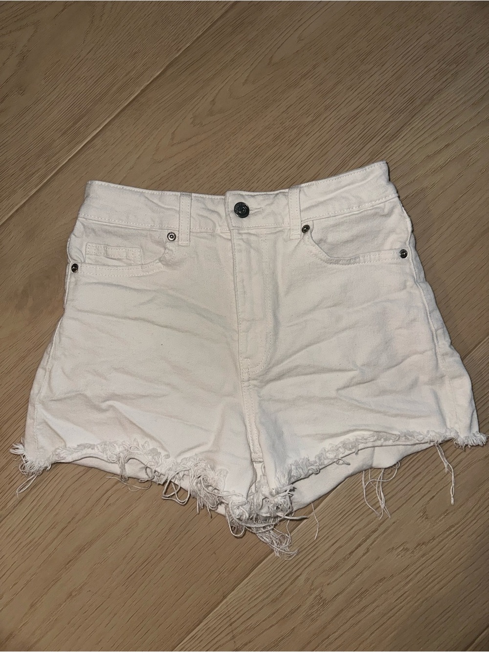 H&M White Frayed Hem High-Rise Denim Shorts